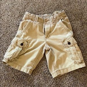 American Eagle khaki cargo shorts